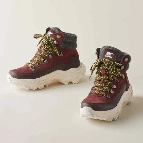 New Sorel Kinetic Breakthru Conquest Hiker Boots